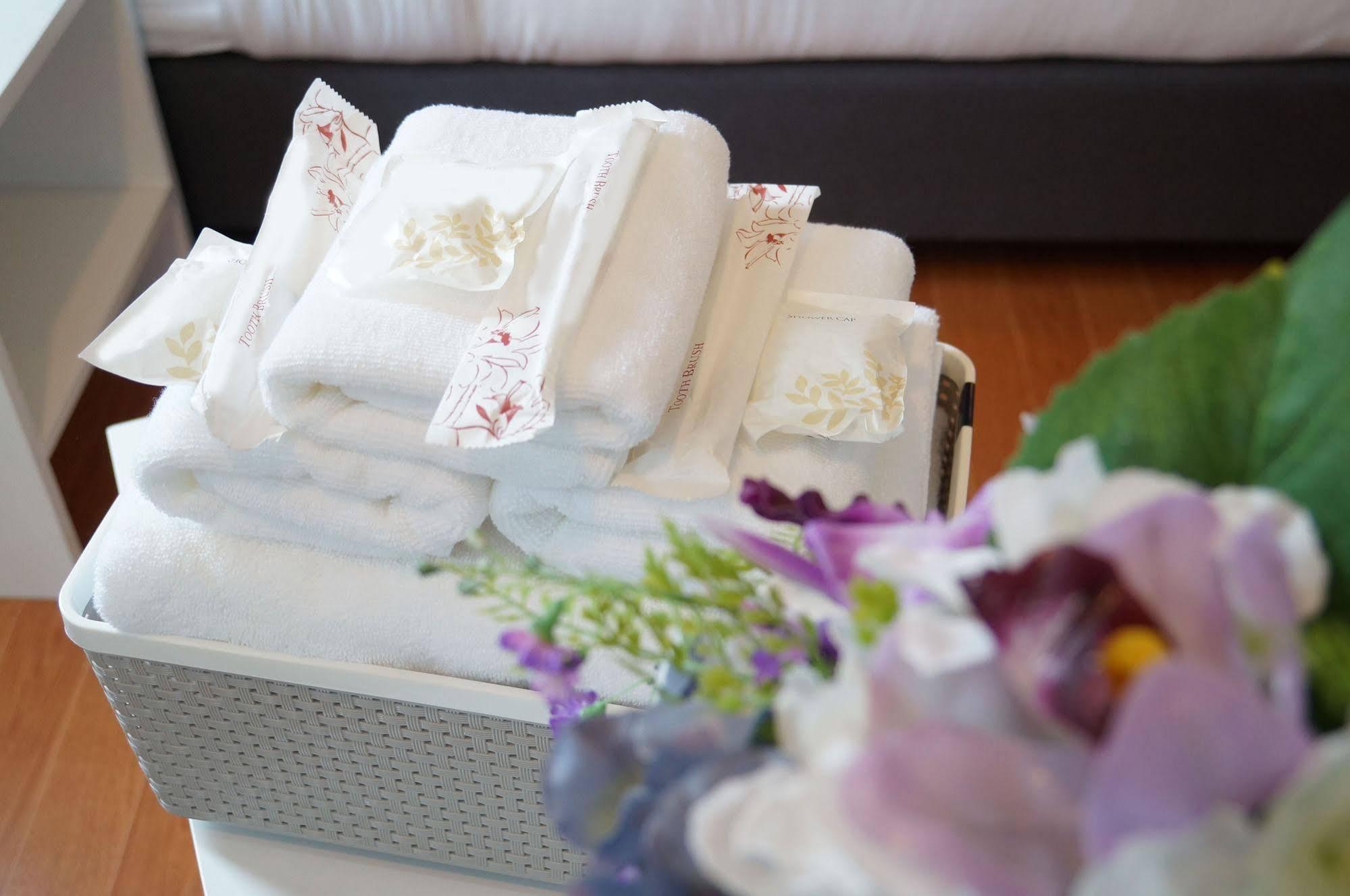 Ma Non Nont Hotel & Apartment Nonthaburi Ngoại thất bức ảnh