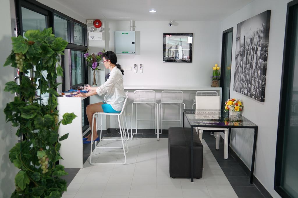 Ma Non Nont Hotel & Apartment Nonthaburi Ngoại thất bức ảnh