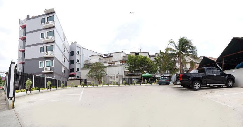 Ma Non Nont Hotel & Apartment Nonthaburi Ngoại thất bức ảnh